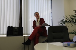 Susanne Richter Versicherungsmaklerin im Büro